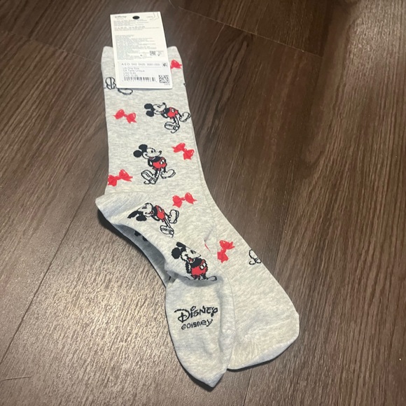 Mickey Mouse Crew Socks - Picture 2 of 4